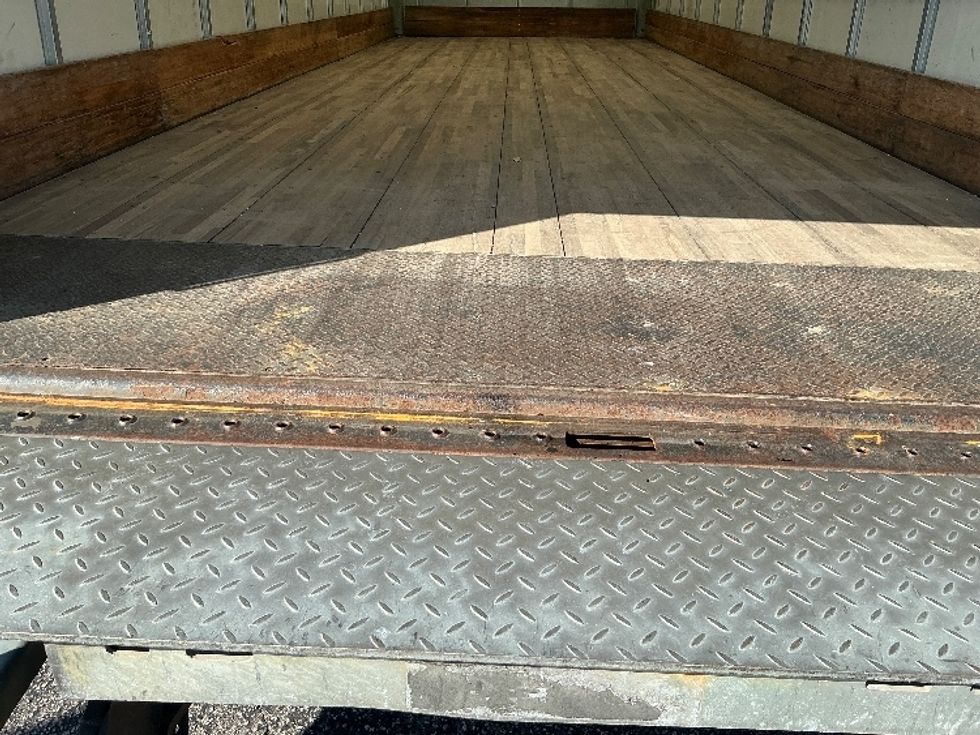 Medium Duty Box Truck-Light and Medium Duty Trucks-Freightliner-2019-M2-West Columbia-SC-139,235\n\t\tmiles-$ 58,750 - Image 9