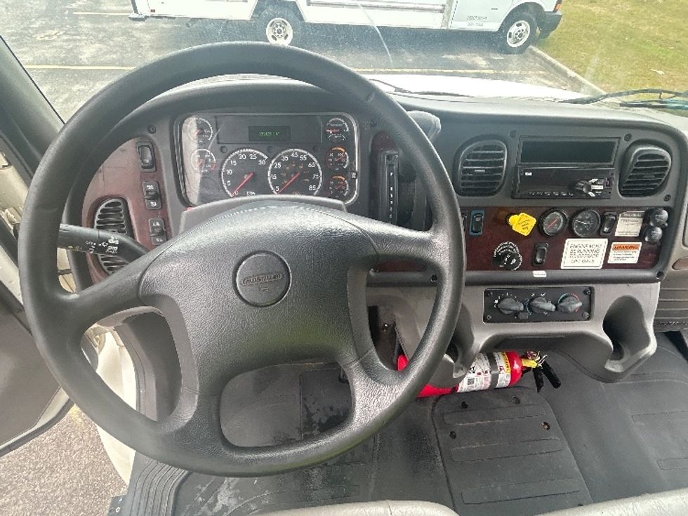 Medium Duty Box Truck-Light and Medium Duty Trucks-Freightliner-2019-M2-West Columbia-SC-181,129\n\t\tmiles-$ 52,000 - Image 18