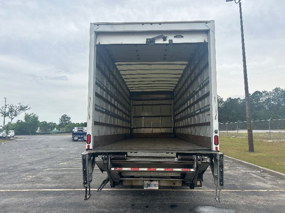 Medium Duty Box Truck-Light and Medium Duty Trucks-Freightliner-2019-M2-West Columbia-SC-181,129\n\t\tmiles-$ 52,000 - Image 8