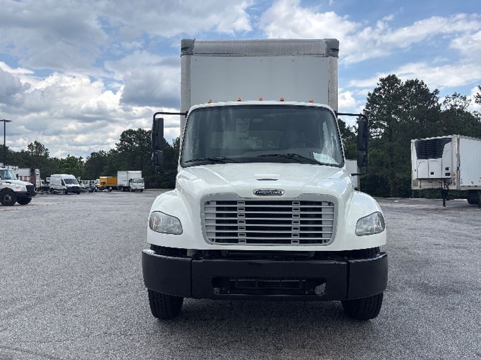 Medium Duty Box Truck-Light and Medium Duty Trucks-Freightliner-2019-M2-West Columbia-SC-181,810\n\t\tmiles-$ 51,750 - Image 2