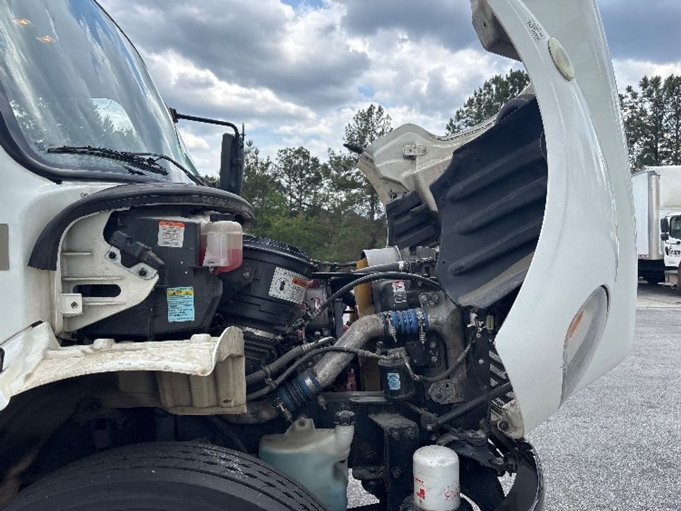 Medium Duty Box Truck-Light and Medium Duty Trucks-Freightliner-2019-M2-West Columbia-SC-181,810\n\t\tmiles-$ 51,750 - Image 23