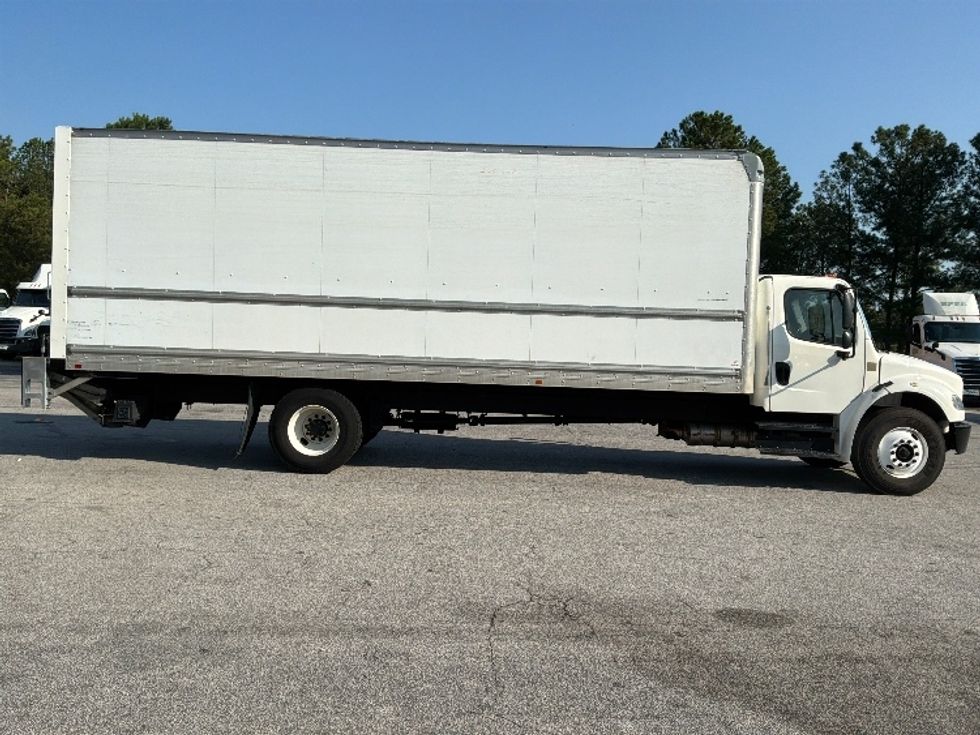 Medium Duty Box Truck-Light and Medium Duty Trucks-Freightliner-2019-M2-West Columbia-SC-188,633\n\t\tmiles-$ 58,500 - Image 15