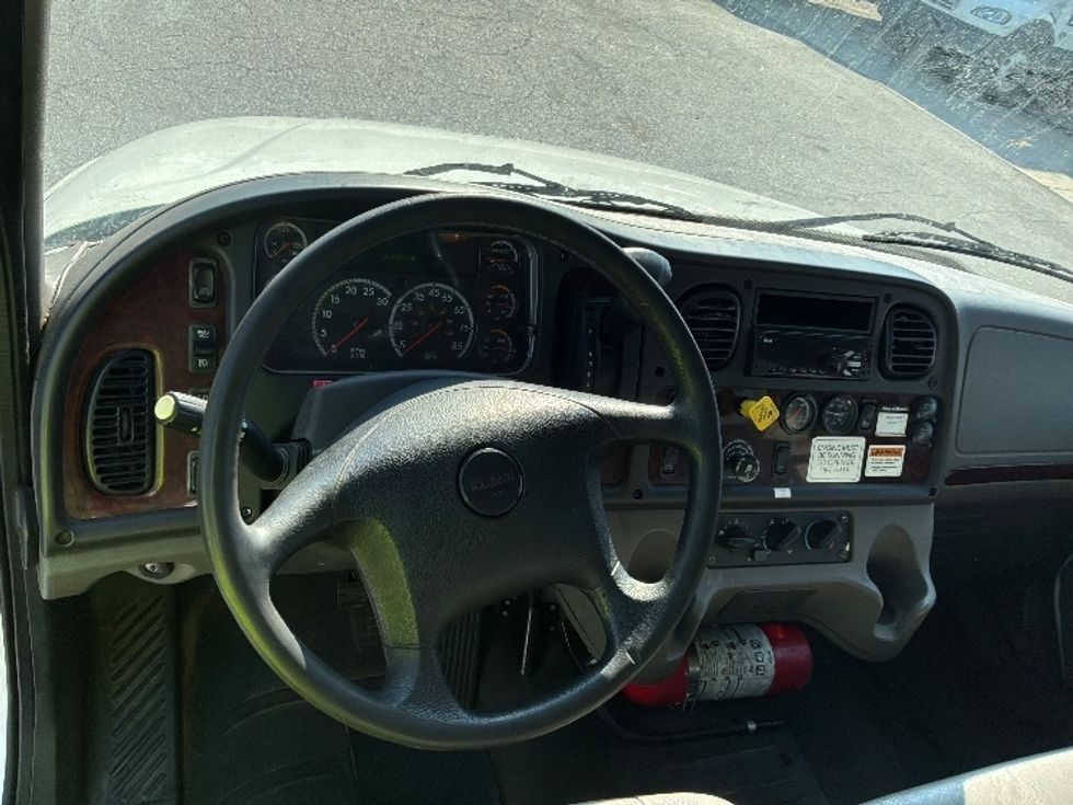 Medium Duty Box Truck-Light and Medium Duty Trucks-Freightliner-2019-M2-West Columbia-SC-188,633\n\t\tmiles-$ 58,500 - Image 18