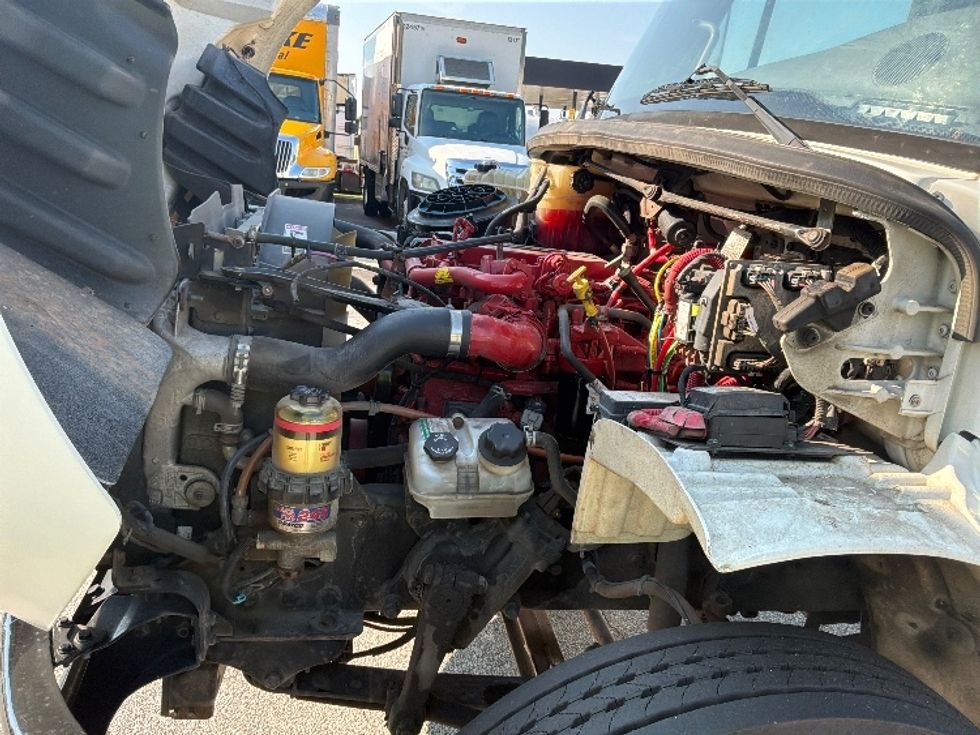 Medium Duty Box Truck-Light and Medium Duty Trucks-Freightliner-2019-M2-West Columbia-SC-188,633\n\t\tmiles-$ 58,500 - Image 24