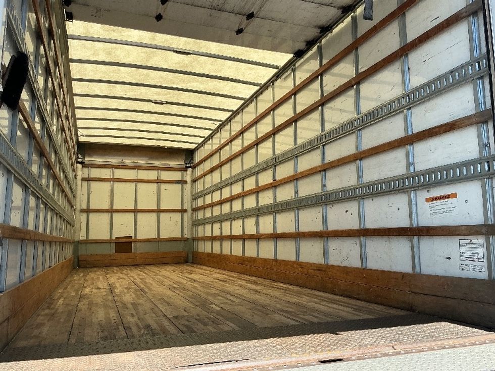 Medium Duty Box Truck-Light and Medium Duty Trucks-Freightliner-2019-M2-West Columbia-SC-207,141\n\t\tmiles-$ 48,000 - Image 12