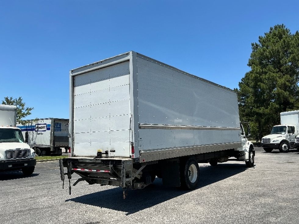 Medium Duty Box Truck-Light and Medium Duty Trucks-Freightliner-2019-M2-West Columbia-SC-207,141\n\t\tmiles-$ 48,000 - Image 13