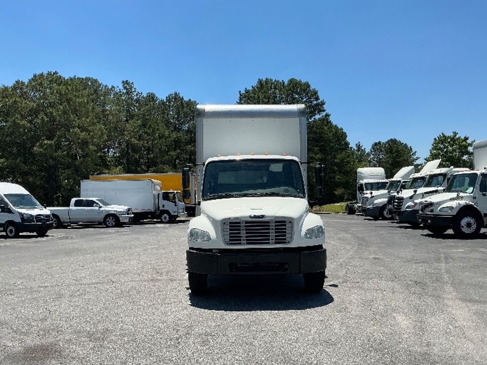 Medium Duty Box Truck-Light and Medium Duty Trucks-Freightliner-2019-M2-West Columbia-SC-207,141\n\t\tmiles-$ 48,000 - Image 2