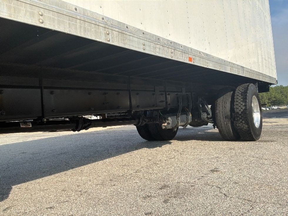 Medium Duty Box Truck-Light and Medium Duty Trucks-Freightliner-2019-M2-West Columbia-SC-237,666\n\t\tmiles-$ 39,750 - Image 5