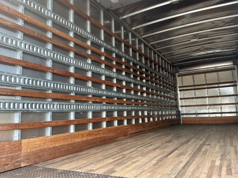Medium Duty Box Truck-Light and Medium Duty Trucks-Freightliner-2019-M2-West Columbia-SC-240,048\n\t\tmiles-$ 38,750 - Image 10