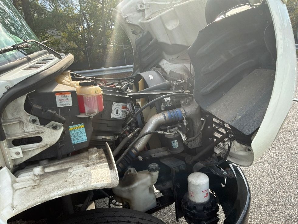Medium Duty Box Truck-Light and Medium Duty Trucks-Freightliner-2019-M2-West Columbia-SC-240,048\n\t\tmiles-$ 38,750 - Image 21