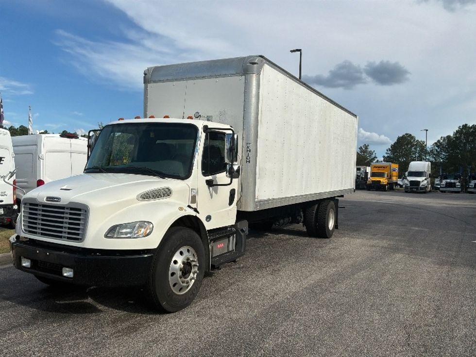 Medium Duty Box Truck-Light and Medium Duty Trucks-Freightliner-2019-M2-West Columbia-SC-240,048\n\t\tmiles-$ 38,750 - Image 3