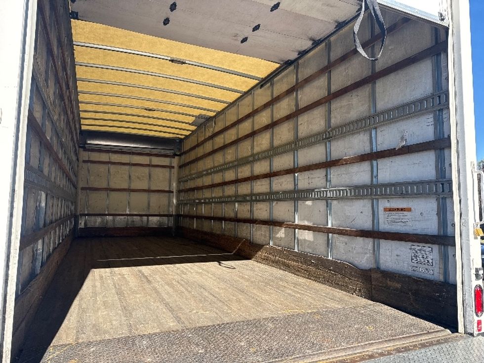 Medium Duty Box Truck-Light and Medium Duty Trucks-Freightliner-2019-M2-West Columbia-SC-309,299\n\t\tmiles-$ 30,250 - Image 12