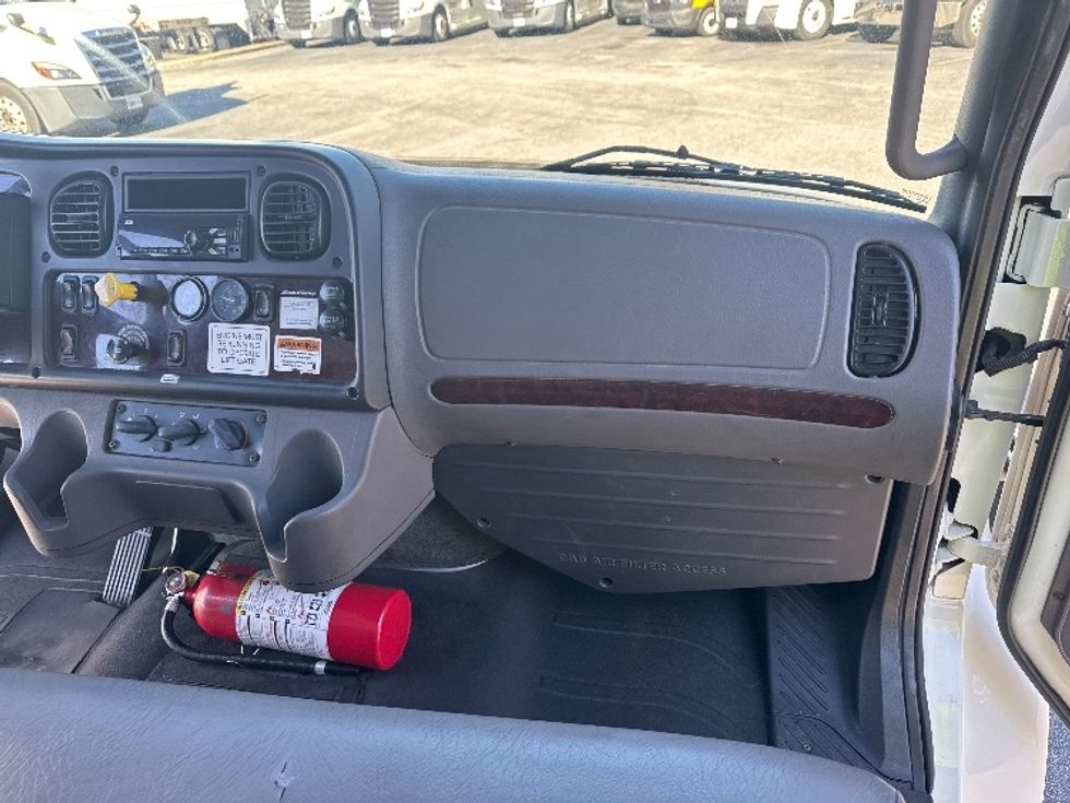 Medium Duty Box Truck-Light and Medium Duty Trucks-Freightliner-2019-M2-West Columbia-SC-309,299\n\t\tmiles-$ 30,250 - Image 20