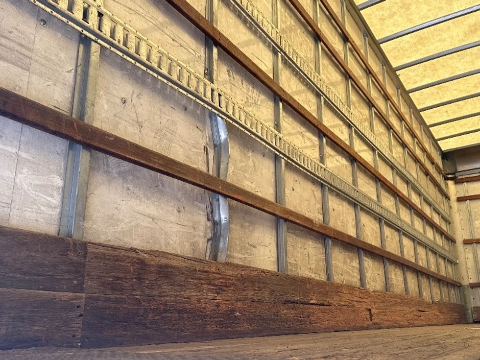 Medium Duty Box Truck-Light and Medium Duty Trucks-Freightliner-2019-M2-West Columbia-SC-309,299\n\t\tmiles-$ 30,250 - Image 28