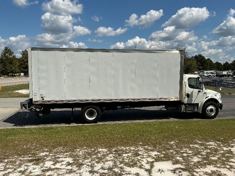 Medium Duty Box Truck-Light and Medium Duty Trucks-Freightliner-2019-M2-West Columbia-SC-84,696\n\t\tmiles-$ 60,250 - Image 15