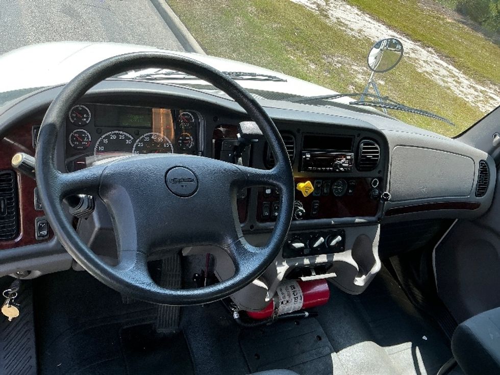 Medium Duty Box Truck-Light and Medium Duty Trucks-Freightliner-2019-M2-West Columbia-SC-84,696\n\t\tmiles-$ 60,250 - Image 18