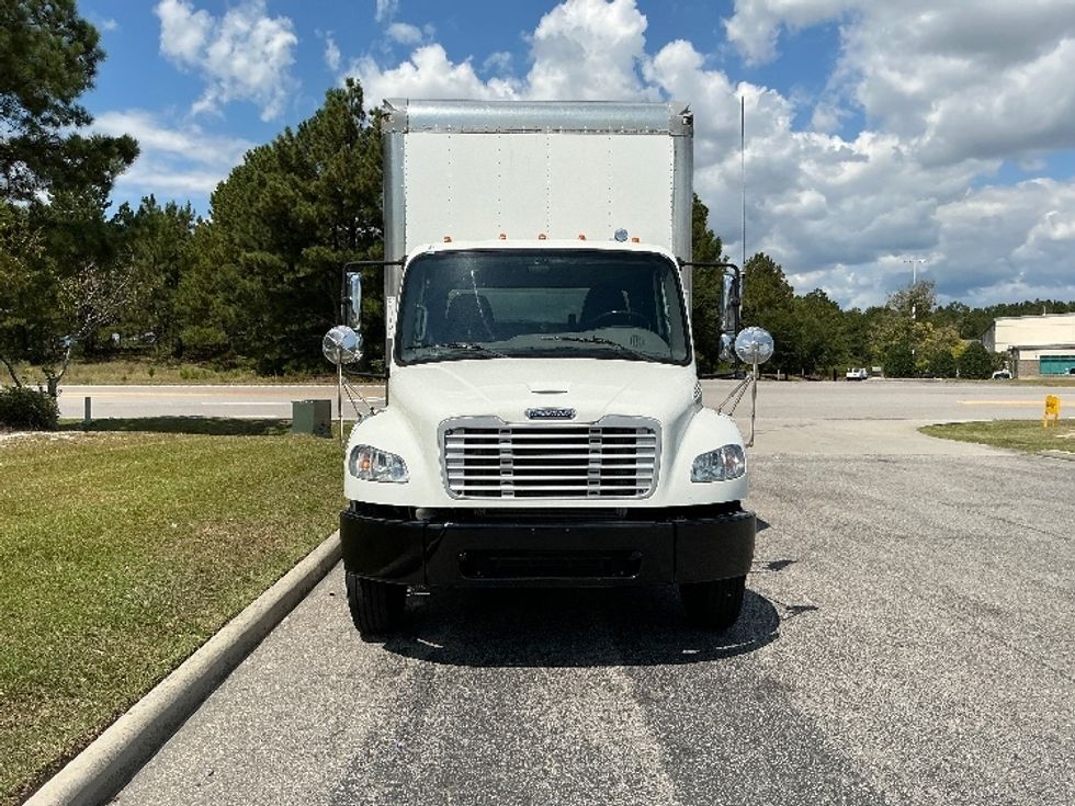 Medium Duty Box Truck-Light and Medium Duty Trucks-Freightliner-2019-M2-West Columbia-SC-84,696\n\t\tmiles-$ 60,250 - Image 2