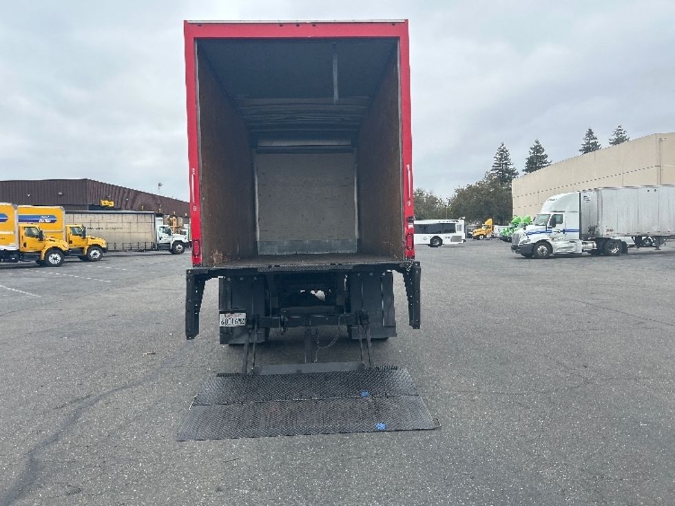Medium Duty Box Truck-Light and Medium Duty Trucks-Freightliner-2019-M2-West Sacramento-CA-122,803\n\t\tmiles-$ 49,500 - Image 8