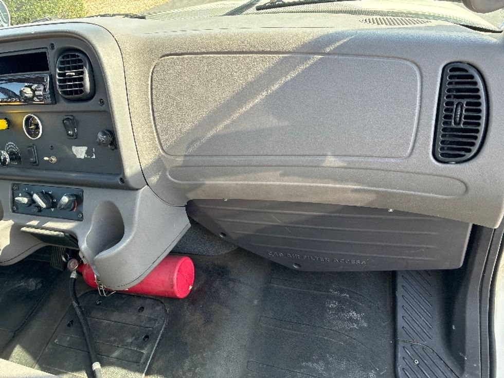 Medium Duty Box Truck-Light and Medium Duty Trucks-Freightliner-2019-M2-West Sacramento-CA-124,180\n\t\tmiles-$ 40,500 - Image 20