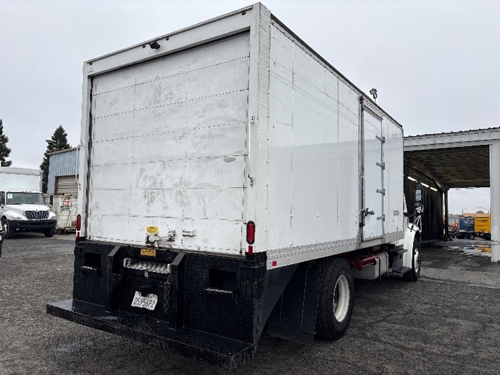 Medium Duty Box Truck-Light and Medium Duty Trucks-Freightliner-2019-M2-West Sacramento-CA-138,546\n\t\tmiles-$ 39,500 - Image 13