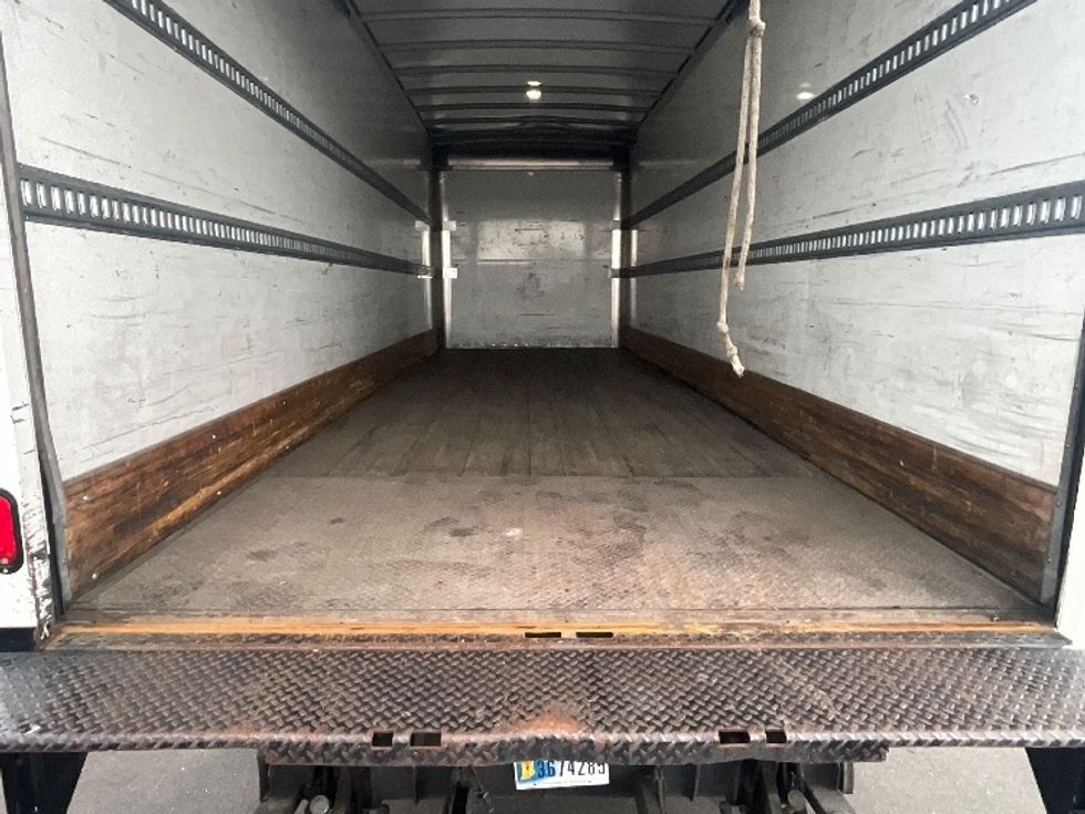 Medium Duty Box Truck-Light and Medium Duty Trucks-Freightliner-2019-M2-West Sacramento-CA-143,096\n\t\tmiles-$ 57,250 - Image 10