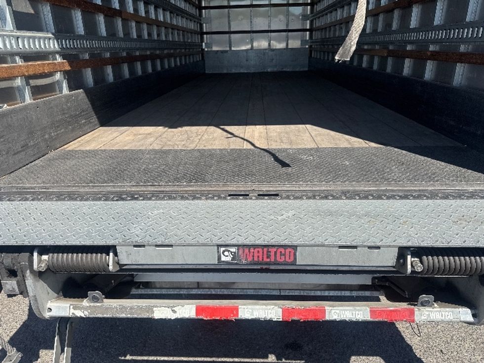 Medium Duty Box Truck-Light and Medium Duty Trucks-Freightliner-2019-M2-West Sacramento-CA-146,846\n\t\tmiles-$ 56,750 - Image 10