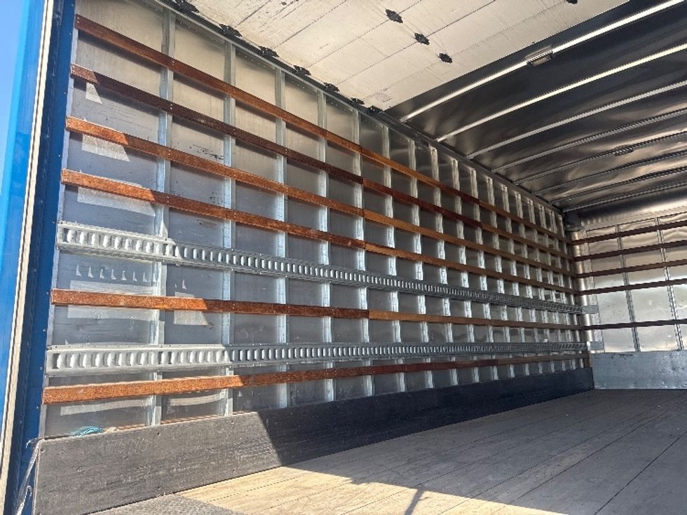 Medium Duty Box Truck-Light and Medium Duty Trucks-Freightliner-2019-M2-West Sacramento-CA-146,846\n\t\tmiles-$ 56,750 - Image 11