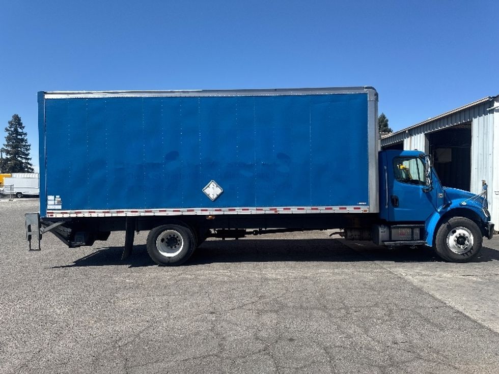 Medium Duty Box Truck-Light and Medium Duty Trucks-Freightliner-2019-M2-West Sacramento-CA-146,846\n\t\tmiles-$ 56,750 - Image 15