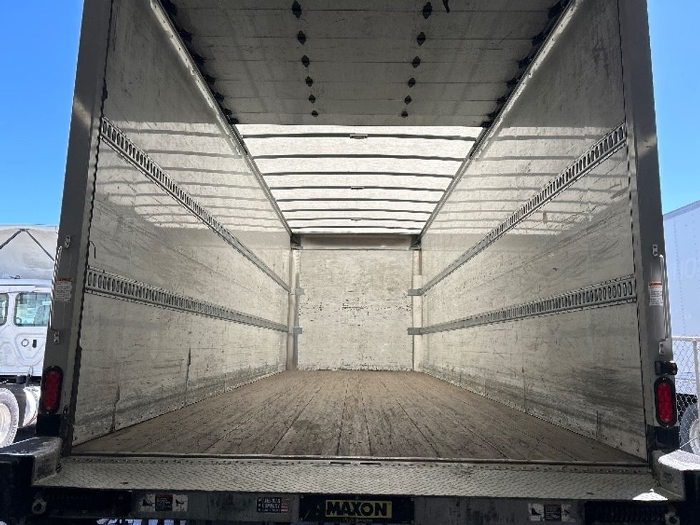 Medium Duty Box Truck-Light and Medium Duty Trucks-Freightliner-2019-M2-West Sacramento-CA-163,209\n\t\tmiles-$ 50,500 - Image 8