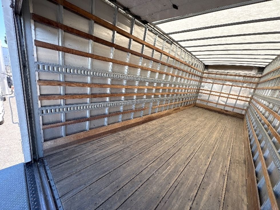 Medium Duty Box Truck-Light and Medium Duty Trucks-Freightliner-2019-M2-West Sacramento-CA-187,848\n\t\tmiles-$ 45,750 - Image 11