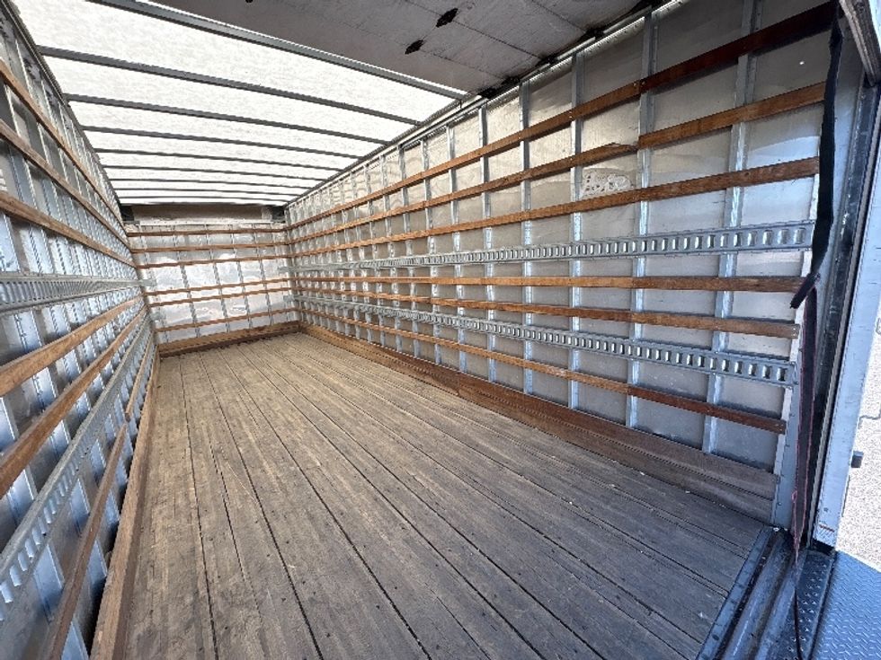 Medium Duty Box Truck-Light and Medium Duty Trucks-Freightliner-2019-M2-West Sacramento-CA-187,848\n\t\tmiles-$ 45,750 - Image 12