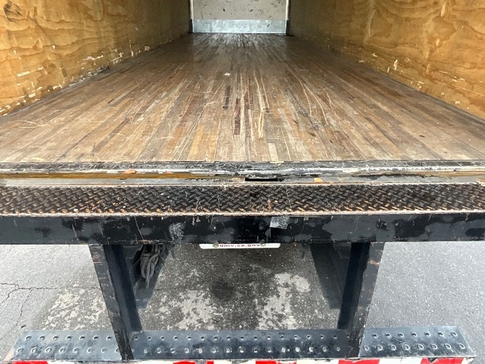 Medium Duty Box Truck-Light and Medium Duty Trucks-Freightliner-2019-M2-West Sacramento-CA-207,870\n\t\tmiles-$ 42,000 - Image 10