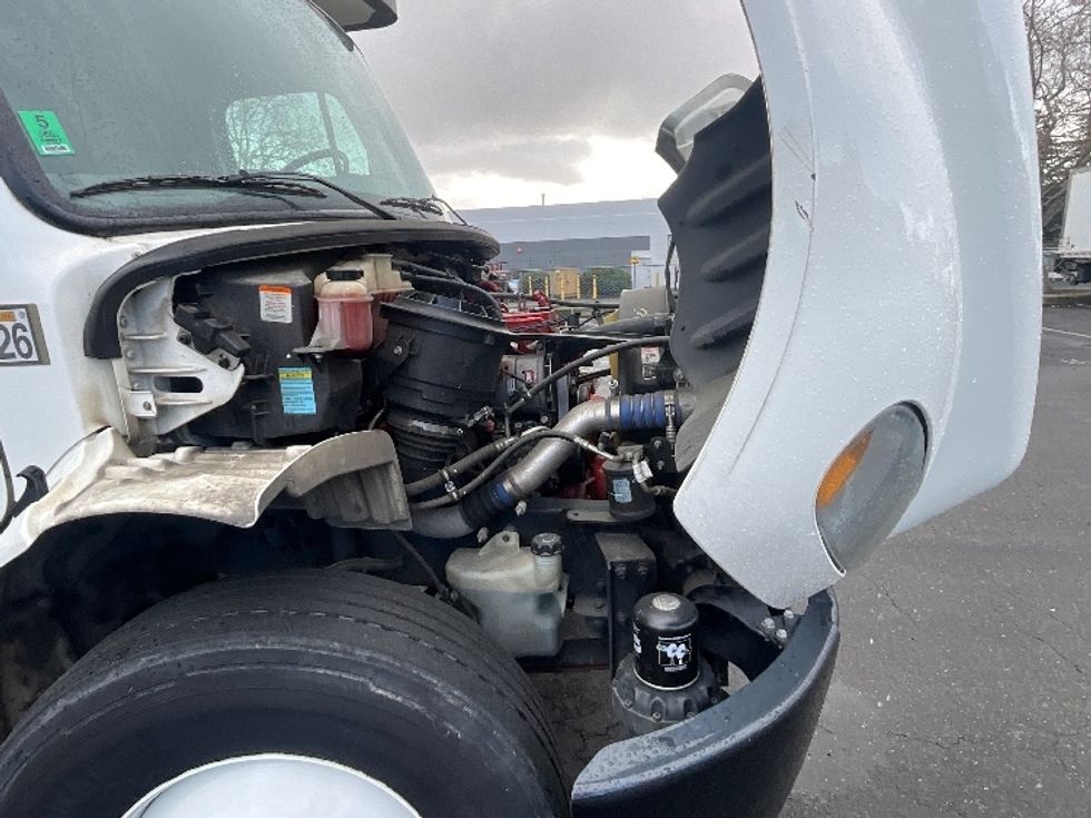 Medium Duty Box Truck-Light and Medium Duty Trucks-Freightliner-2019-M2-West Sacramento-CA-207,870\n\t\tmiles-$ 42,000 - Image 23