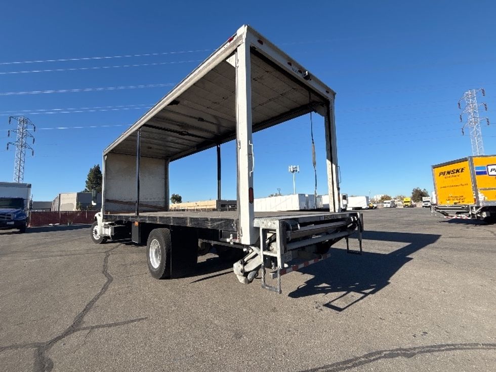 Medium Duty Box Truck-Light and Medium Duty Trucks-Freightliner-2019-M2-West Sacramento-CA-210,440\n\t\tmiles-$ 44,750 - Image 6