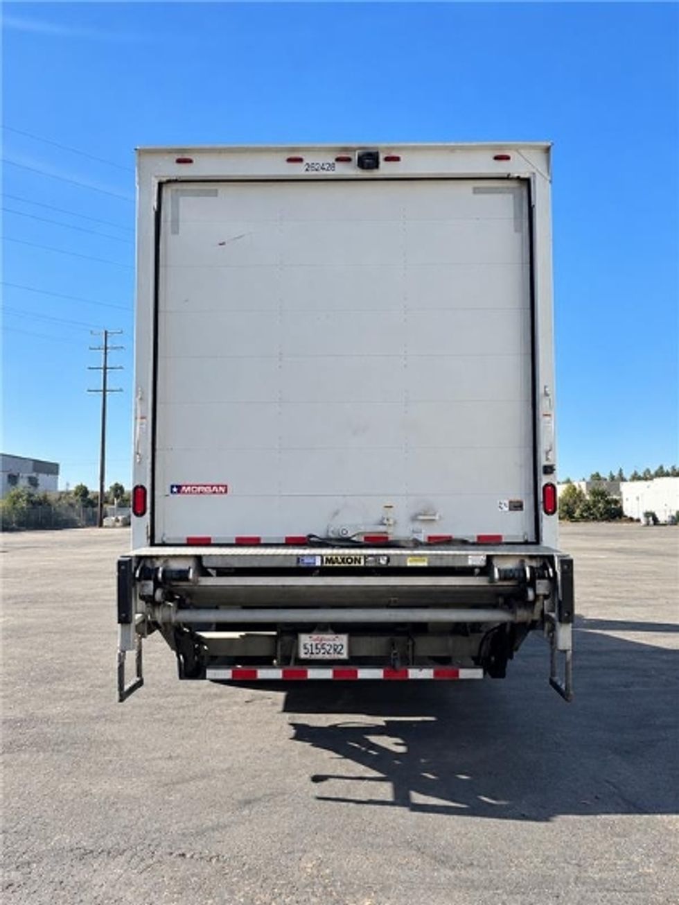 Medium Duty Box Truck-Light and Medium Duty Trucks-Freightliner-2019-M2-West Sacramento-CA-210,440\n\t\tmiles-$ 44,750 - Image 7