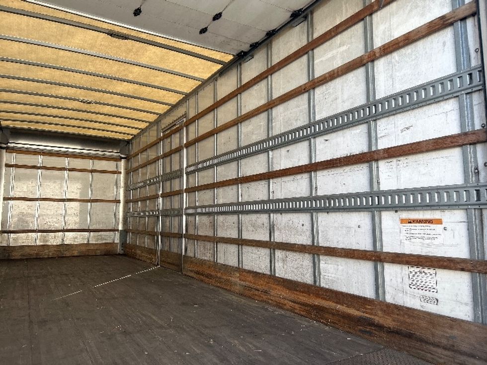 Medium Duty Box Truck-Light and Medium Duty Trucks-Freightliner-2019-M2-West Sacramento-CA-212,468\n\t\tmiles-$ 46,500 - Image 12