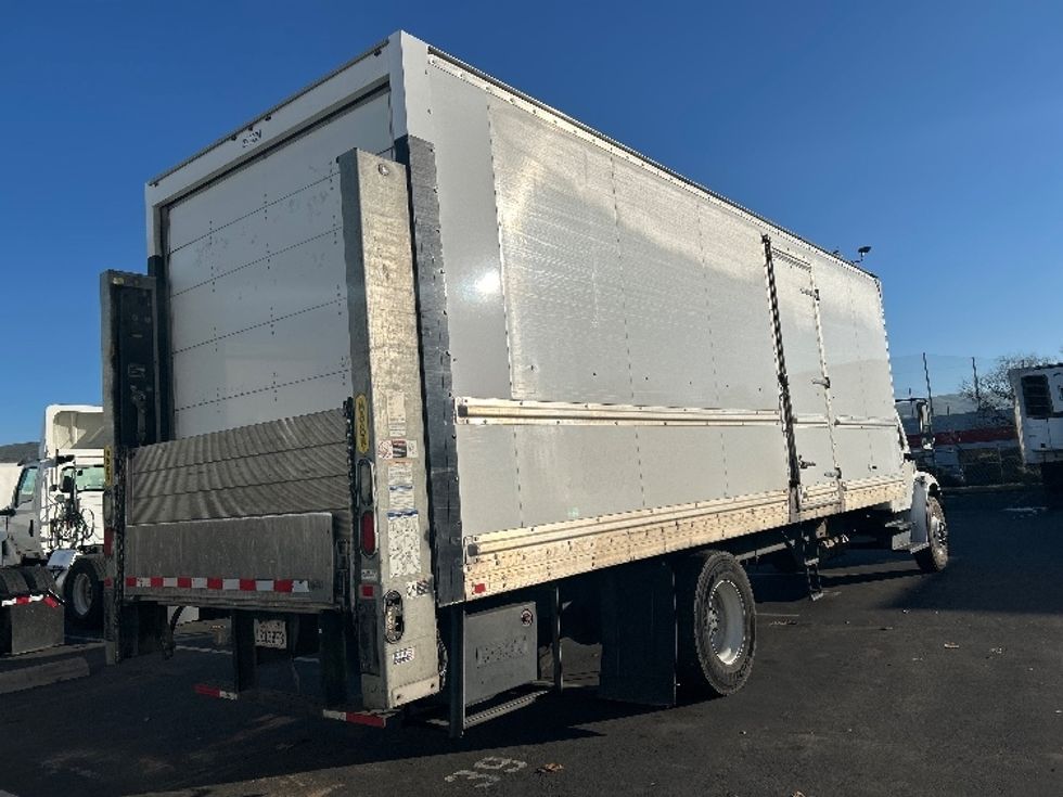Medium Duty Box Truck-Light and Medium Duty Trucks-Freightliner-2019-M2-West Sacramento-CA-212,468\n\t\tmiles-$ 46,500 - Image 13