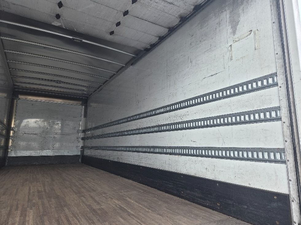 Medium Duty Box Truck-Light and Medium Duty Trucks-Freightliner-2019-M2-West Sacramento-CA-222,828\n\t\tmiles-$ 41,250 - Image 12