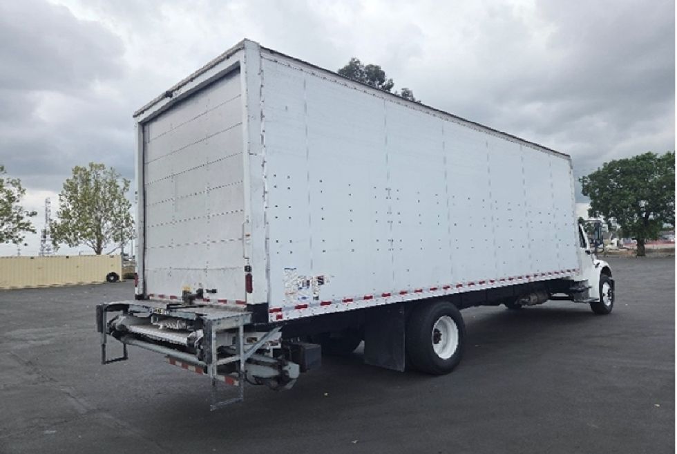 Medium Duty Box Truck-Light and Medium Duty Trucks-Freightliner-2019-M2-West Sacramento-CA-227,114\n\t\tmiles-$ 40,500 - Image 13
