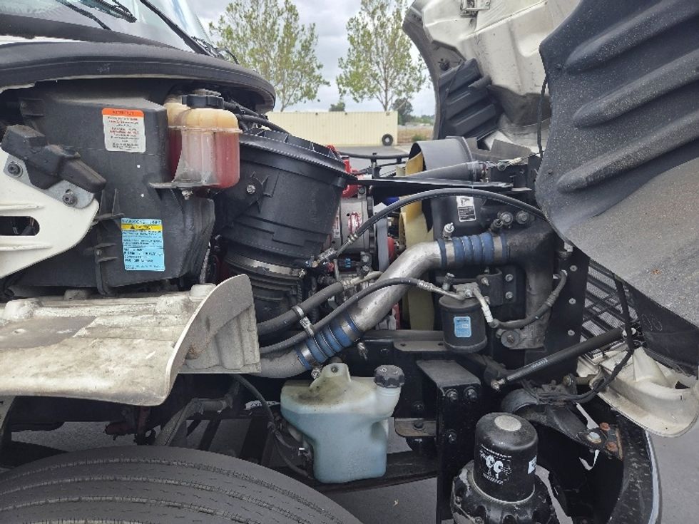 Medium Duty Box Truck-Light and Medium Duty Trucks-Freightliner-2019-M2-West Sacramento-CA-227,114\n\t\tmiles-$ 40,500 - Image 23