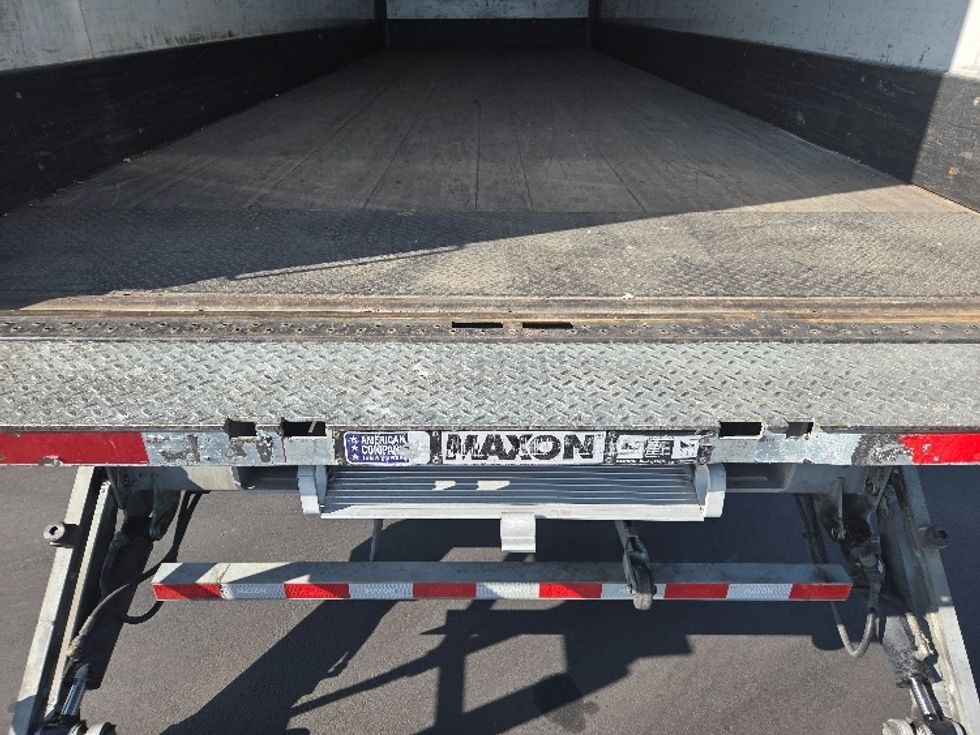 Medium Duty Box Truck-Light and Medium Duty Trucks-Freightliner-2019-M2-West Sacramento-CA-235,585\n\t\tmiles-$ 36,750 - Image 10