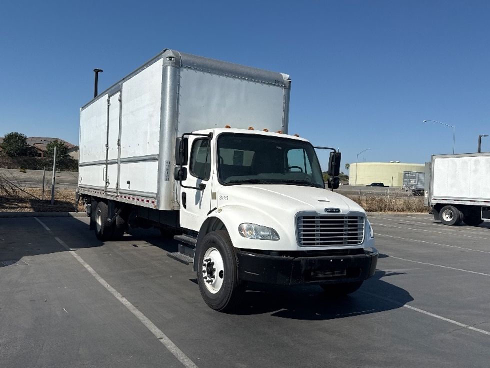 Medium Duty Box Truck-Light and Medium Duty Trucks-Freightliner-2019-M2-West Sacramento-CA-238,149\n\t\tmiles-$ 51,500 - Image 1