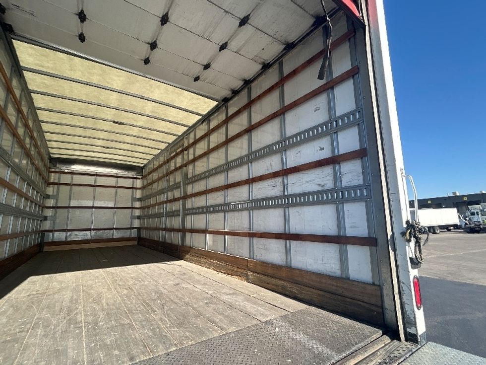 Medium Duty Box Truck-Light and Medium Duty Trucks-Freightliner-2019-M2-West Sacramento-CA-238,149\n\t\tmiles-$ 51,500 - Image 12