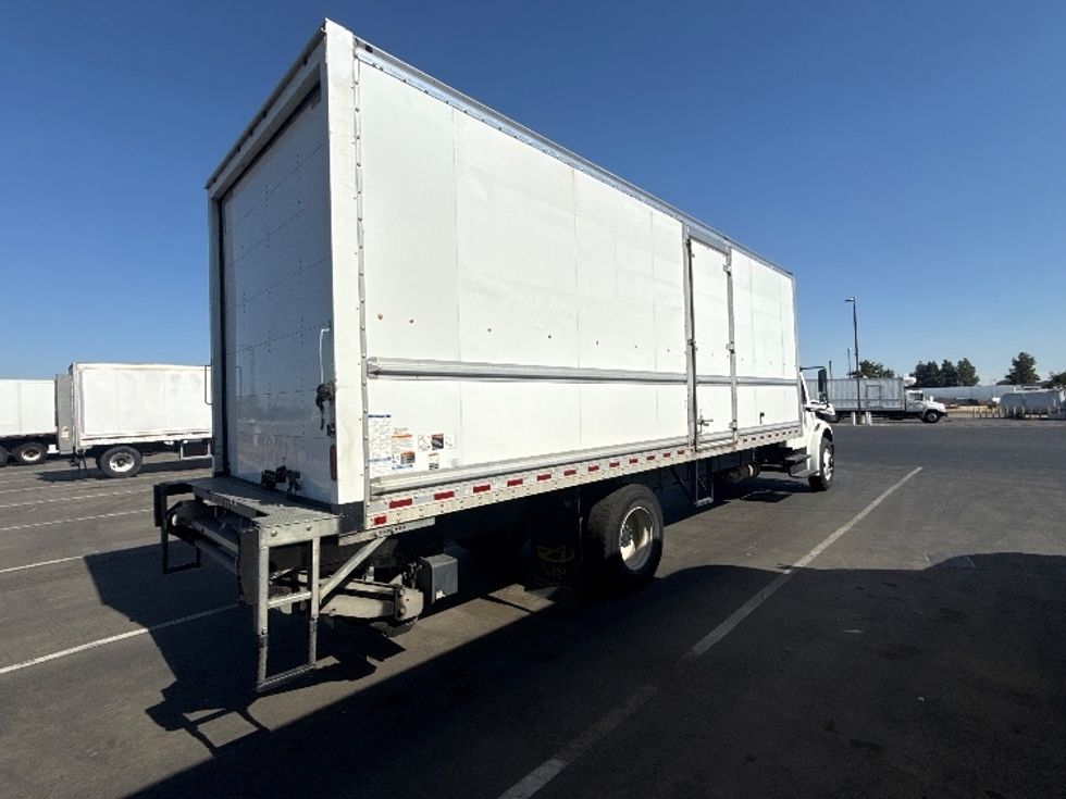 Medium Duty Box Truck-Light and Medium Duty Trucks-Freightliner-2019-M2-West Sacramento-CA-238,149\n\t\tmiles-$ 51,500 - Image 13