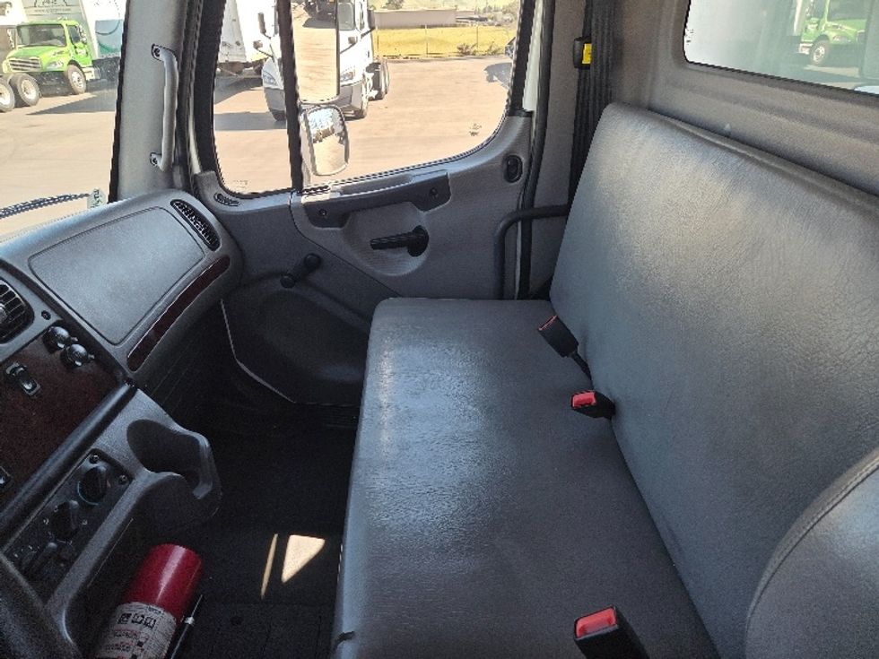 Medium Duty Box Truck-Light and Medium Duty Trucks-Freightliner-2019-M2-West Sacramento-CA-255,166\n\t\tmiles-$ 34,750 - Image 19