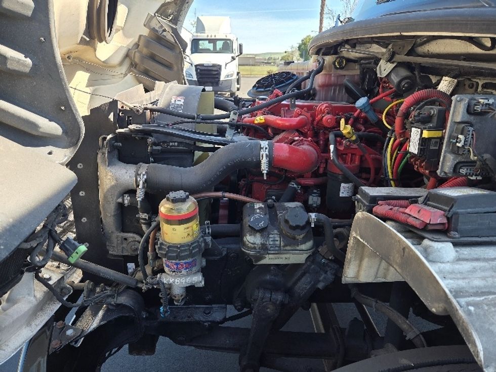 Medium Duty Box Truck-Light and Medium Duty Trucks-Freightliner-2019-M2-West Sacramento-CA-255,166\n\t\tmiles-$ 34,750 - Image 24