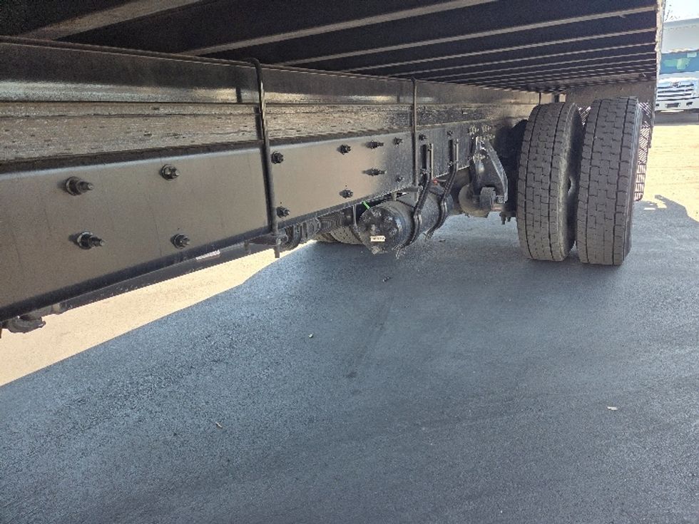 Medium Duty Box Truck-Light and Medium Duty Trucks-Freightliner-2019-M2-West Sacramento-CA-255,166\n\t\tmiles-$ 34,750 - Image 5