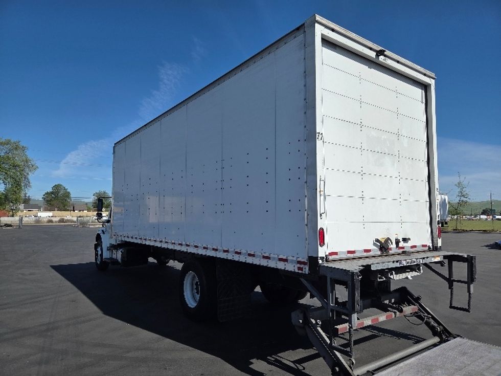 Medium Duty Box Truck-Light and Medium Duty Trucks-Freightliner-2019-M2-West Sacramento-CA-255,166\n\t\tmiles-$ 34,750 - Image 6