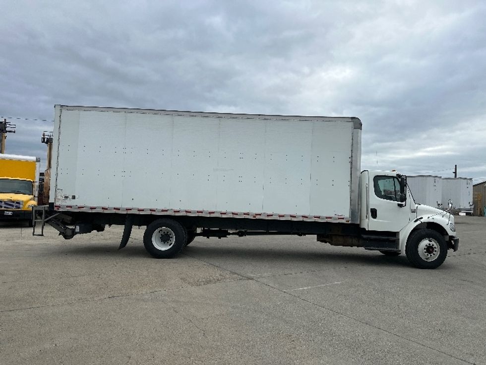 Medium Duty Box Truck-Light and Medium Duty Trucks-Freightliner-2019-M2-West Sacramento-CA-263,790\n\t\tmiles-$ 33,500 - Image 15