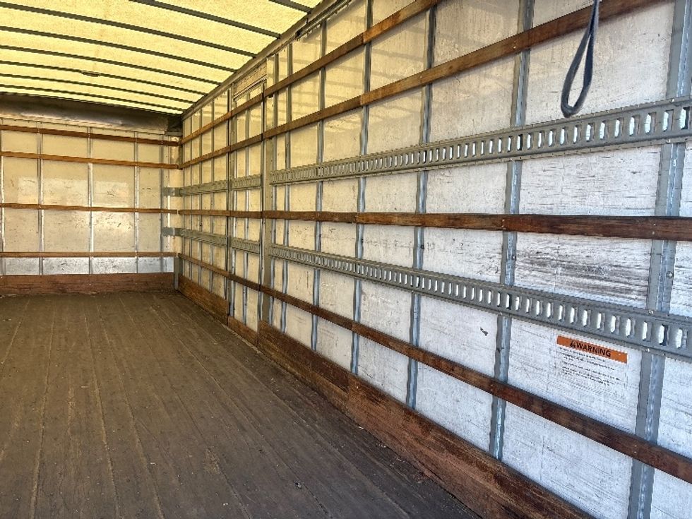 Medium Duty Box Truck-Light and Medium Duty Trucks-Freightliner-2019-M2-West Sacramento-CA-280,966\n\t\tmiles-$ 36,000 - Image 12